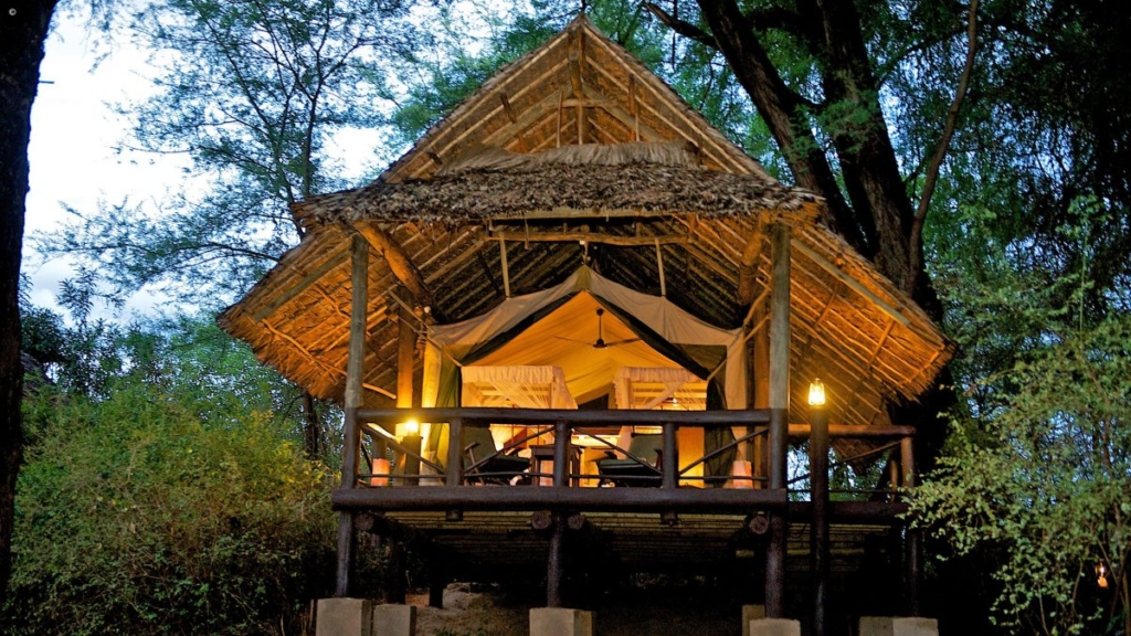 Luxury Accommodation in Samburu